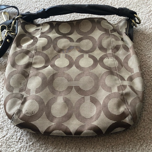 coach !!!!! - Picture 4 of 6